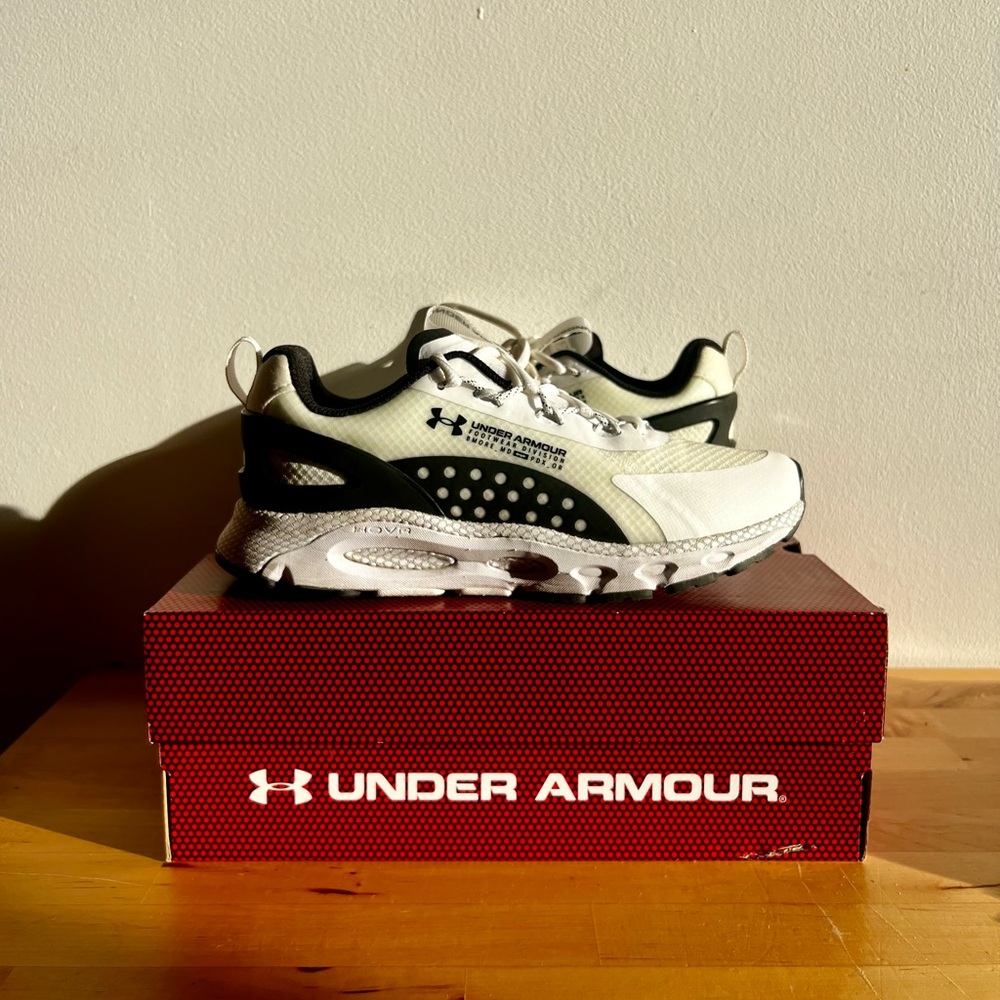 Under Armour HOVR Infinite Summit 2